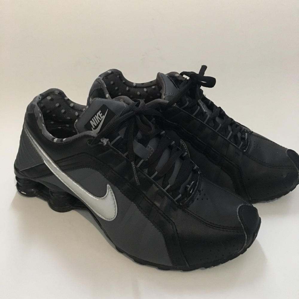 Nike Grey/Black shox